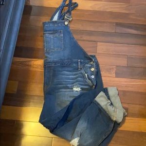 Cropped distressed torrid overalls, size 26